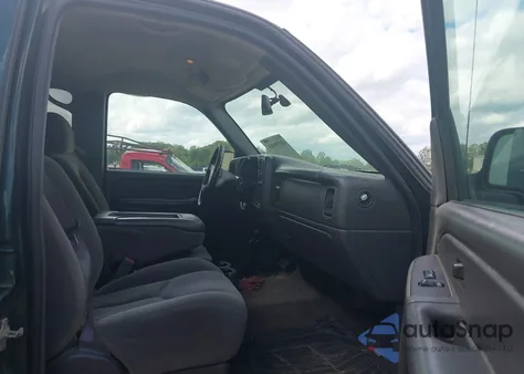 2005 Chevrolet Silverado 1500 Z71 z USA, uszkodzony, nr VIN 2GCEK13T851228027